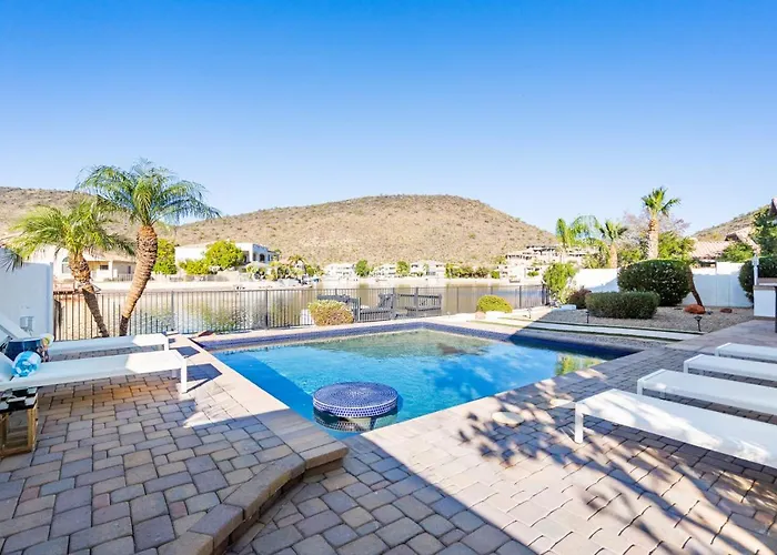 Waterside - Lavish Lakeside With Heated Pool And Pontoon Boat * Peoria